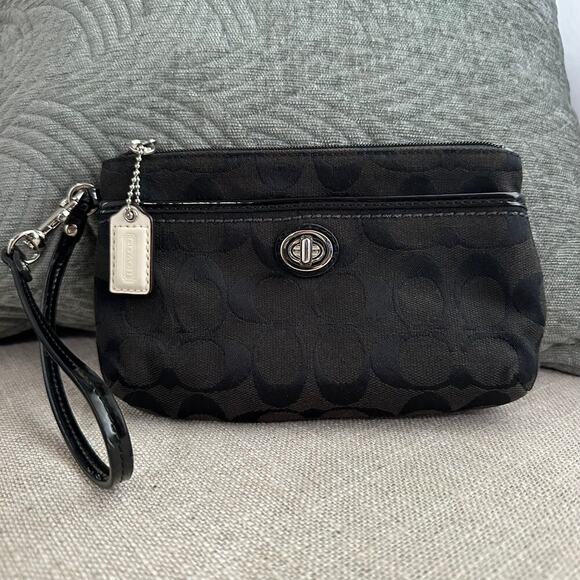 COACH Signature Jacquard Turnlock Two Pocket Wristlet Pouch Purse Black‎ - Picture 1 of 13